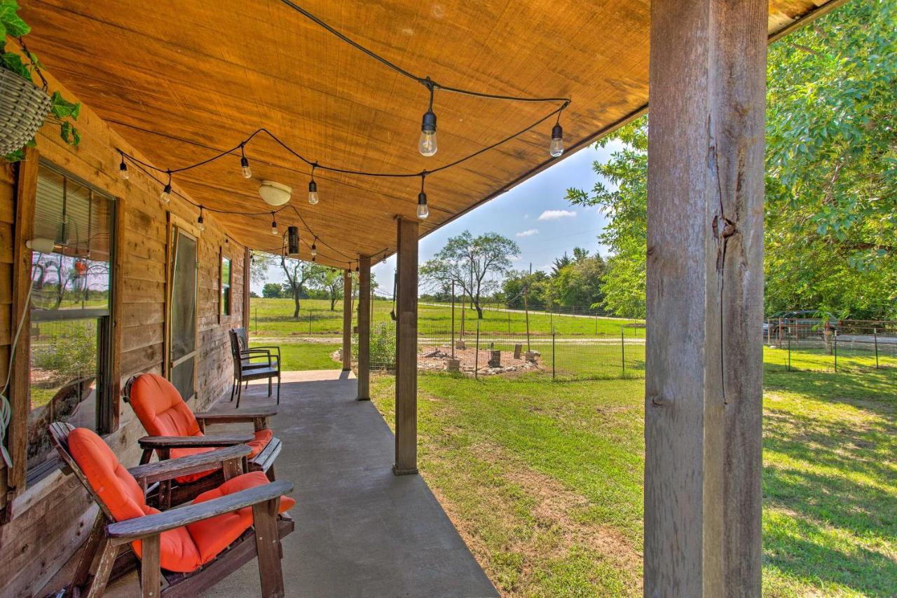 Texas Cabin On 130 Acres Walk To Lake Ray Roberts Collinsville Buitenkant foto